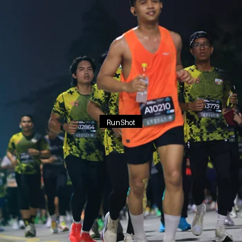 Runner Photo 6954800