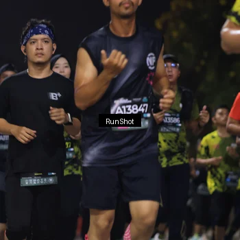 Runner Photo 6954877