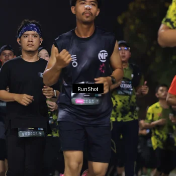 Runner Photo 6954878