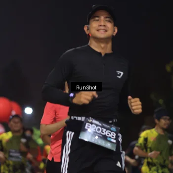 Runner Photo 6954936