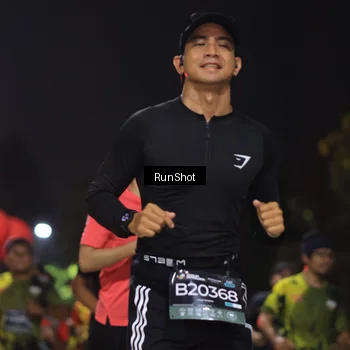 Runner Photo 6954937