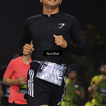Runner Photo 6954938