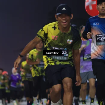 Runner Photo 6955004