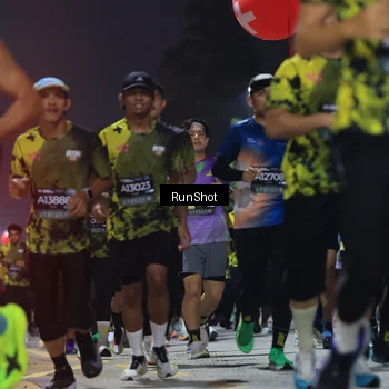 Runner Photo 6955012