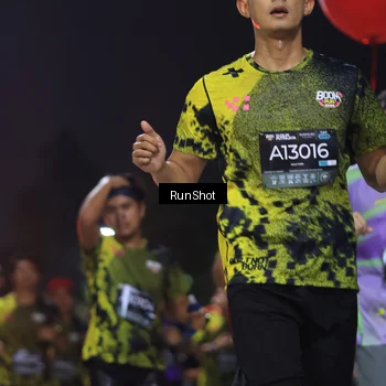 Runner Photo 6955019