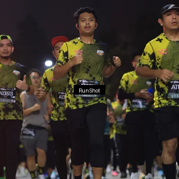 Runner Photo 6955041