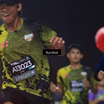 Runner Photo 6955042