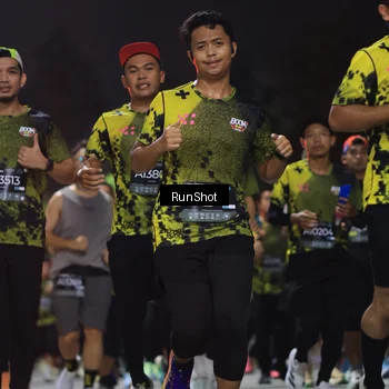 Runner Photo 6955049