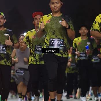 Runner Photo 6955051