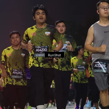 Runner Photo 6955085