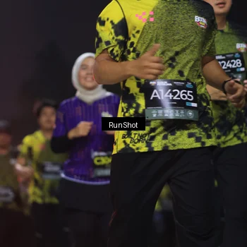 Runner Photo 6955116