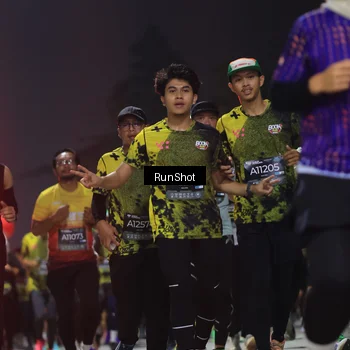 Runner Photo 6955137