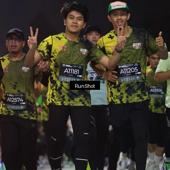 Runner Photo 6955180