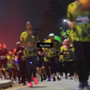 Runner Photo 6955190