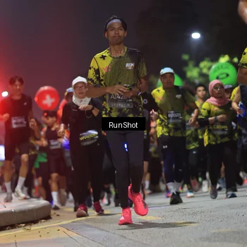 Runner Photo 6955199