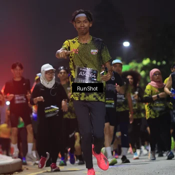 Runner Photo 6955208
