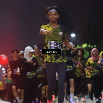 Runner Photo 6955210