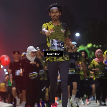 Runner Photo 6955212
