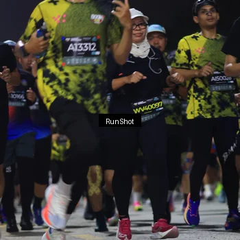 Runner Photo 6955234