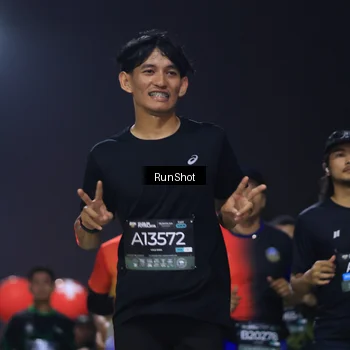 Runner Photo 6955246