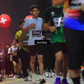 Runner Photo 6955268