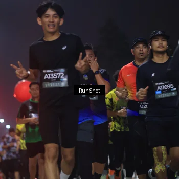 Runner Photo 6955292