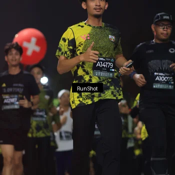 Runner Photo 6955296