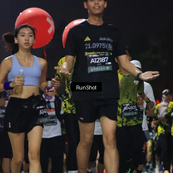 Runner Photo 6955306
