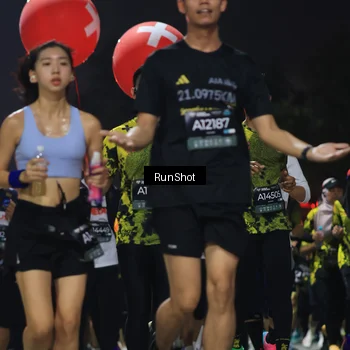 Runner Photo 6955308