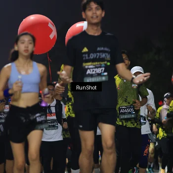 Runner Photo 6955344
