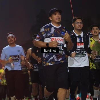 Runner Photo 6955350