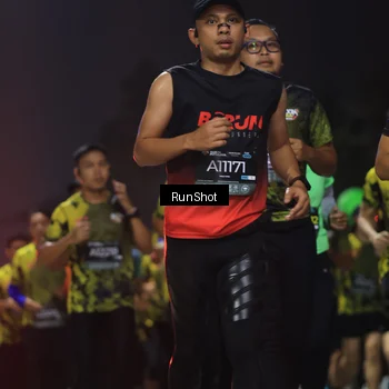 Runner Photo 6955377