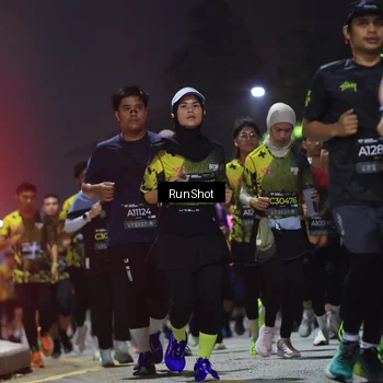 Runner Photo 6955473