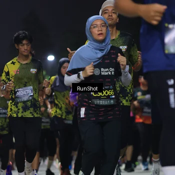 Runner Photo 6955504