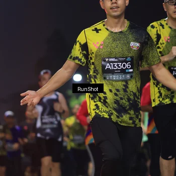Runner Photo 6955550