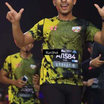 Runner Photo 6955649