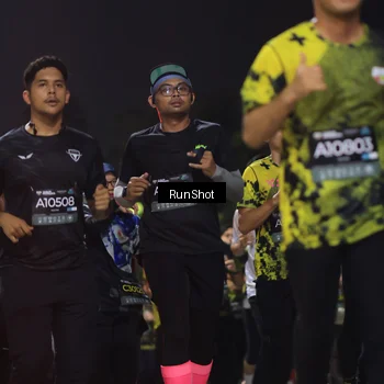 Runner Photo 6955692