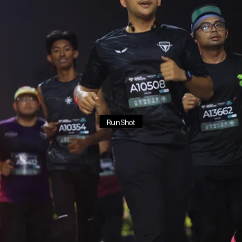 Runner Photo 6955705