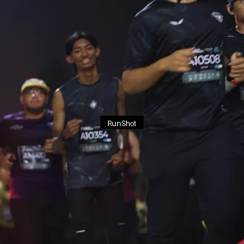Runner Photo 6955711