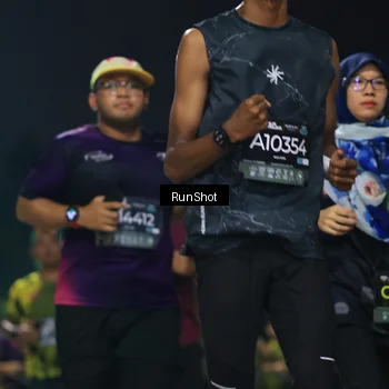 Runner Photo 6955715