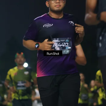 Runner Photo 6955729