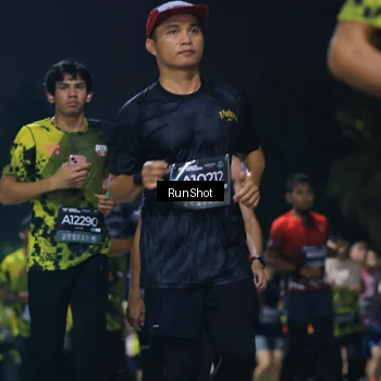 Runner Photo 6955812