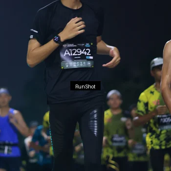 Runner Photo 6955837