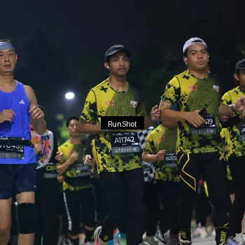 Runner Photo 6955851