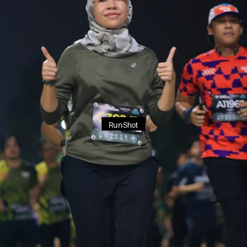 Runner Photo 6955947