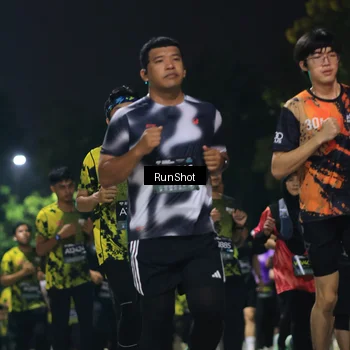 Runner Photo 6955975