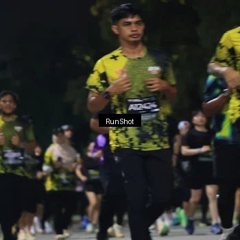 Runner Photo 6956010