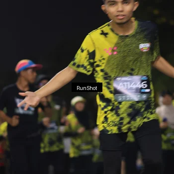 Runner Photo 6956037