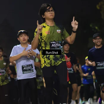 Runner Photo 6956052