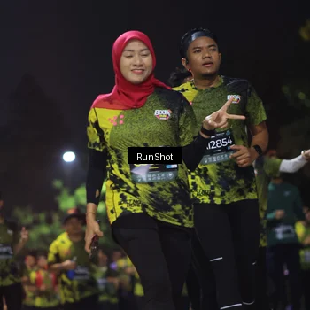 Runner Photo 6956172